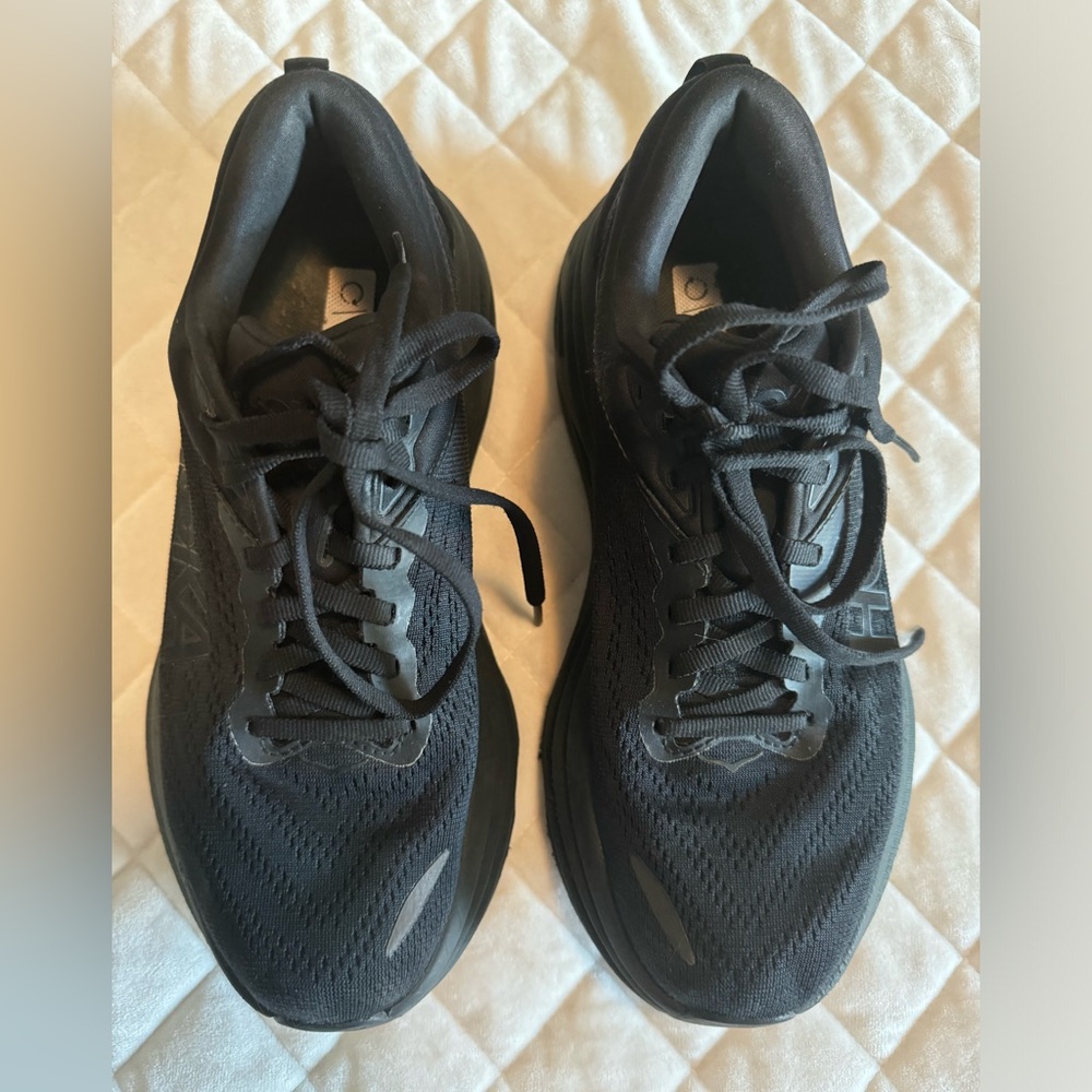 Hoka Bondi 8